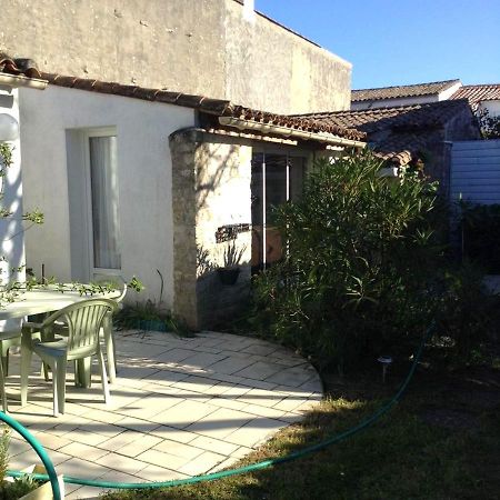 Maison Charmante A Sainte-Marie-De-Re Avec Terrasse Zewnętrze zdjęcie